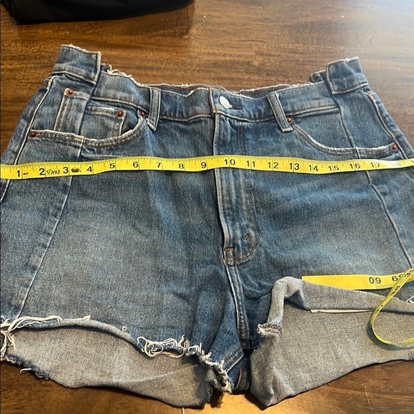 Abercrombie & Fitch Blue Jean Shorts Distressed Cut-Off Style - Picture 6 of 10